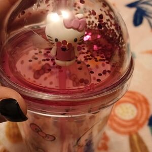 24 oz hello kitty tumbler with pink glitter
